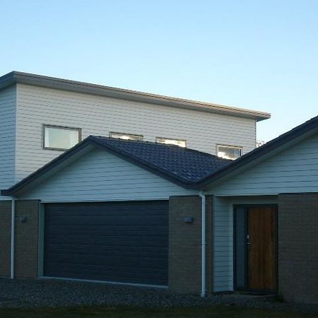 Gavan Family Apartments Кромуел Екстериор снимка